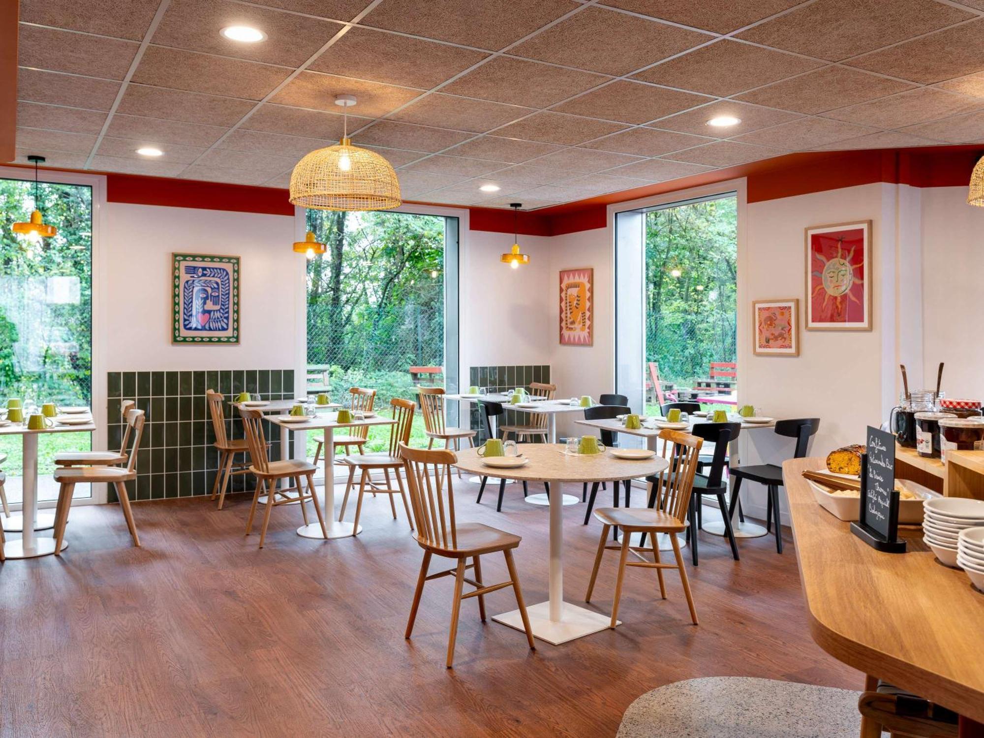 Ibis Styles Prevessin Geneve Aeroport Hotell Exteriör bild